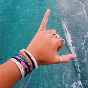 Meet your Posher, Devin